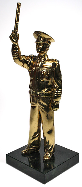 Статуэтка Инспектор ГИБДД 7.1.136