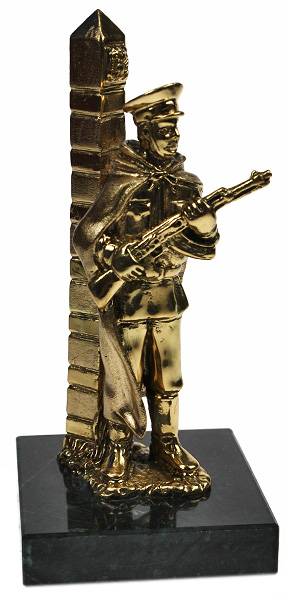 Статуэтка Пограничник 7.1.49