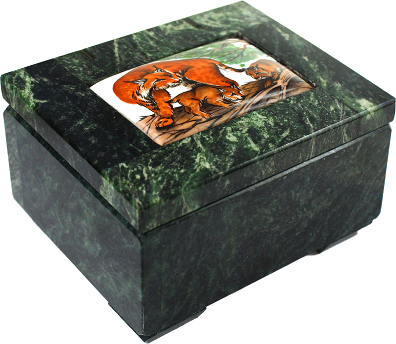 Шкатулка из камня под ювелирные изделия с финифтью 7.10.2